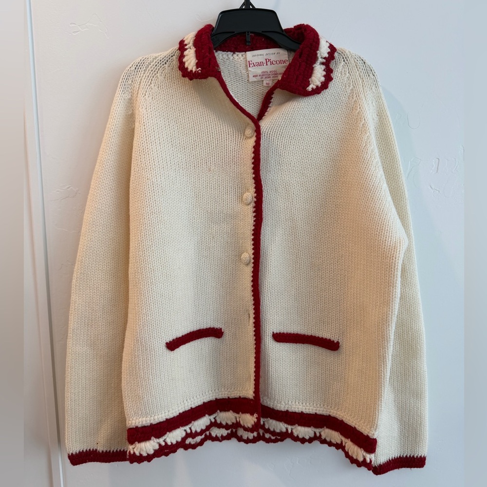 Vintage 70s Evan-Picone Wool Cottagecore Cardigan Scalloped Hem Red Trim
